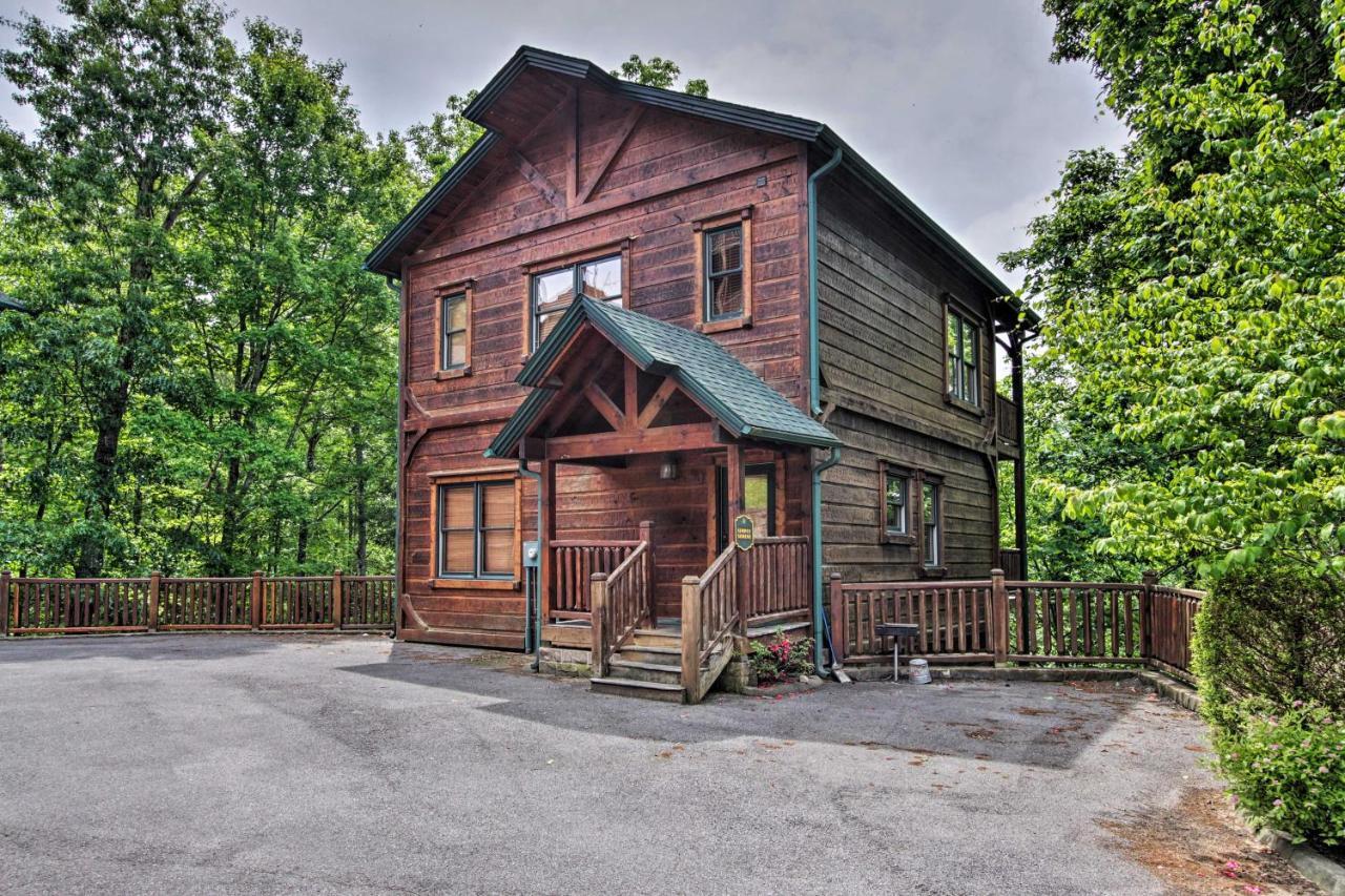 Cabin With Pool Access About 3 Mi To Downtown Gatlinburg Exteriör bild